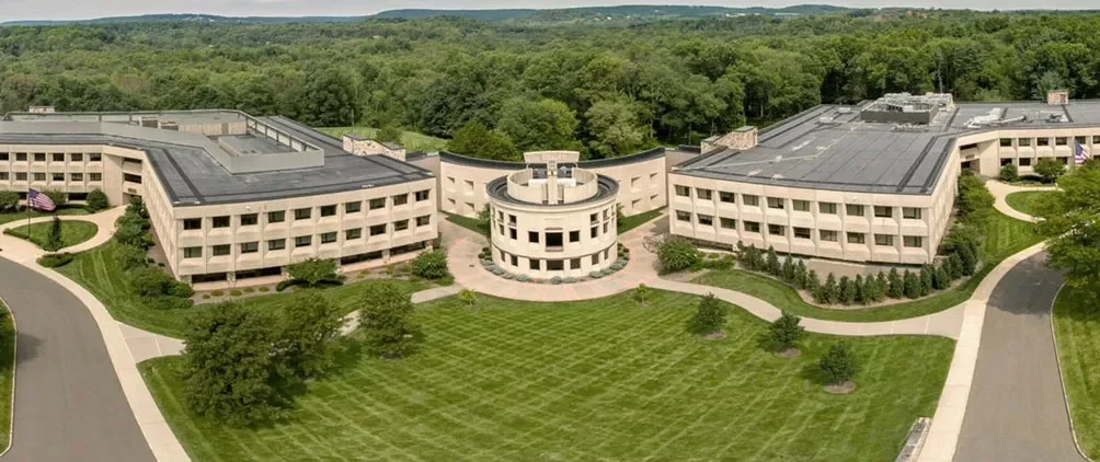 logo-large-buildings